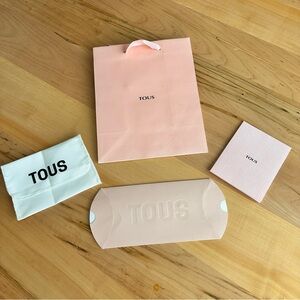 Tous Pink Gift Set Packaging